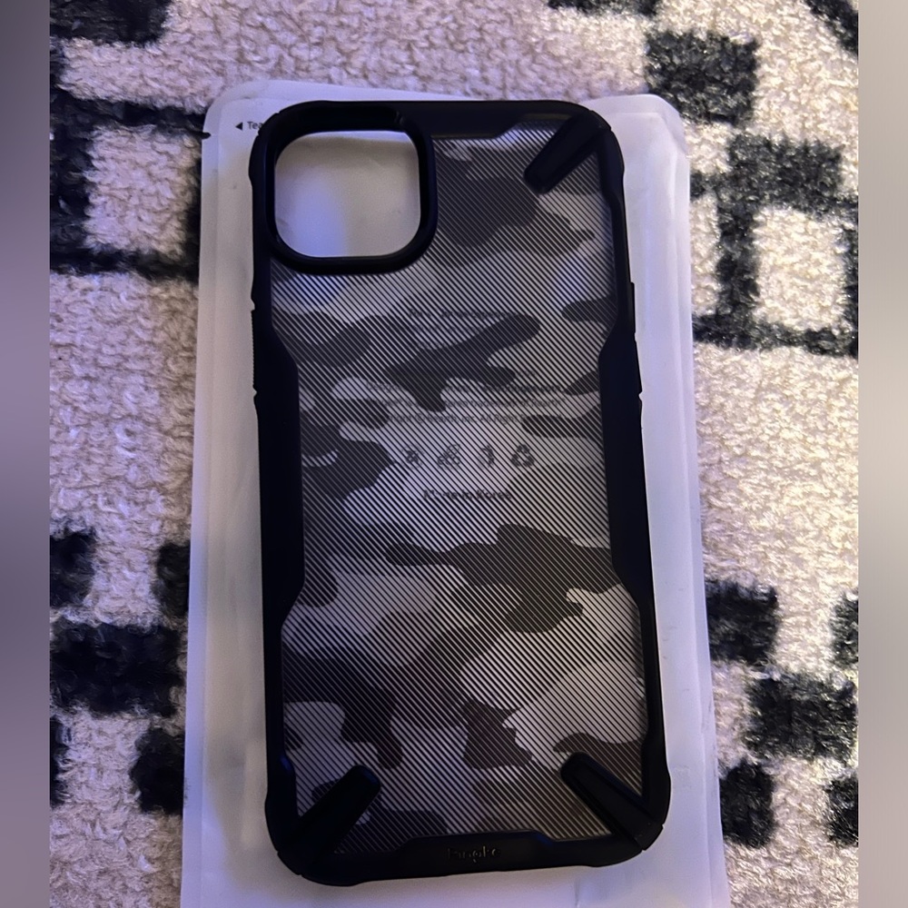 😇3/$15 or listed price** NWT Clear Camo phone case for iPhone 14 Pro